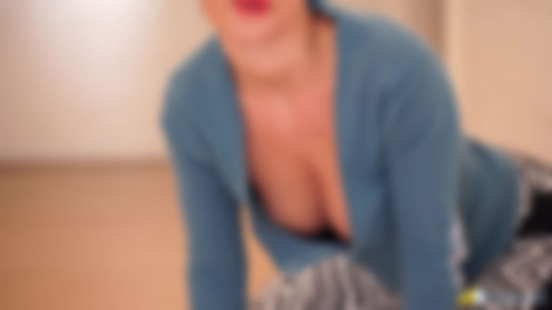 Jess West "Early Morning Wank"