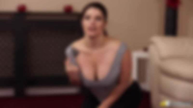 Lucia Love "Messy Wank"