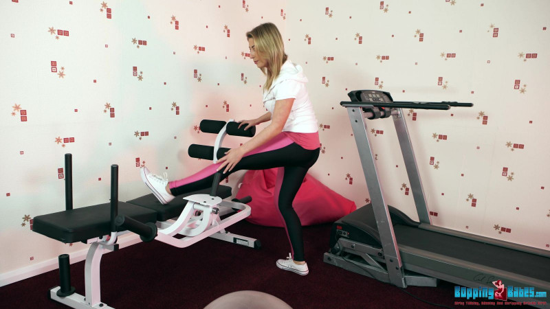 Sophie Star "Cheeky Workout"