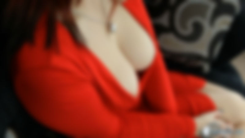 Shay Hendrix "Cum On My Cleavage"