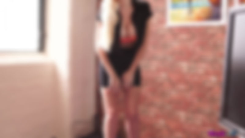 Emma "Wank Role-Play"
