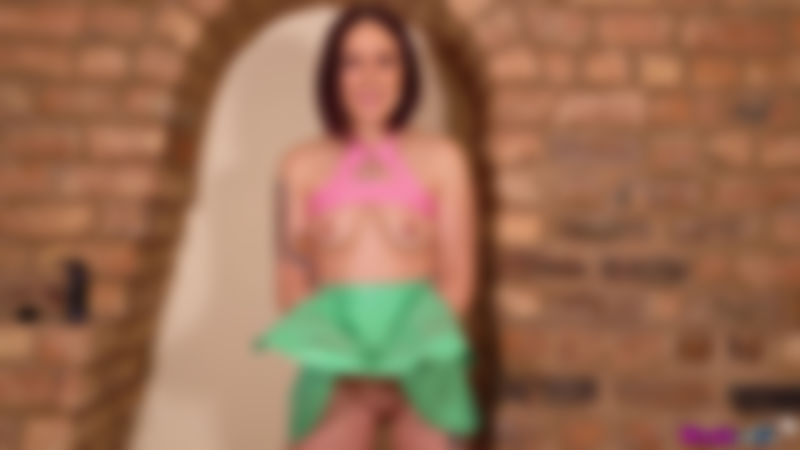 Belle O'Hara "Latex Shine Slut"