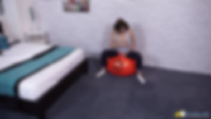 Georgie "Watch Em Bounce"