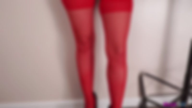 Dolly "Dinner Party Wank"