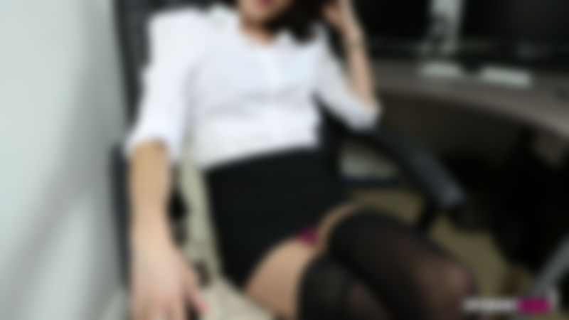 Rose "Upskirt At Work"
