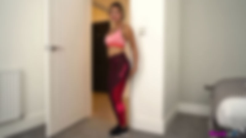 Selene "Come The Gym With Me"