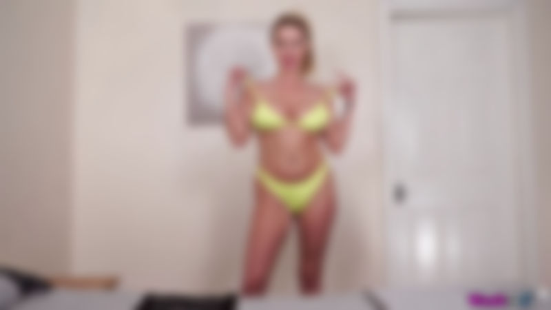 Georgie Lyall "Wanking In My Panties"
