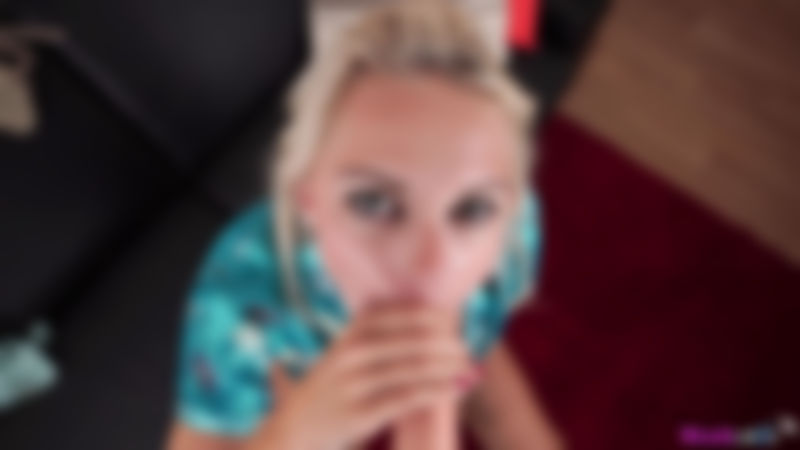 Chloe Toy "My Sex Party:Pt2"