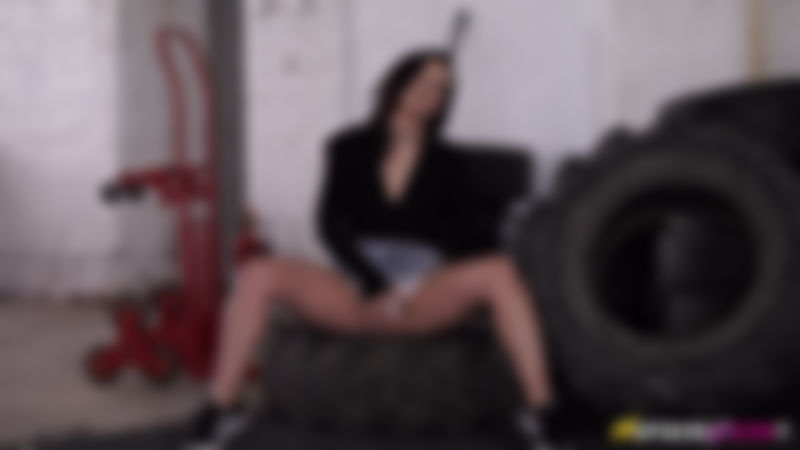 Faye "Naughty Wank Deal"