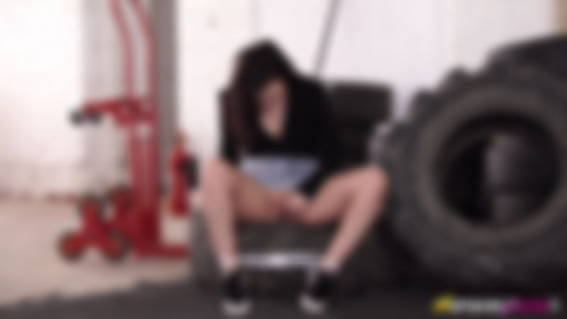 Faye "Naughty Wank Deal"