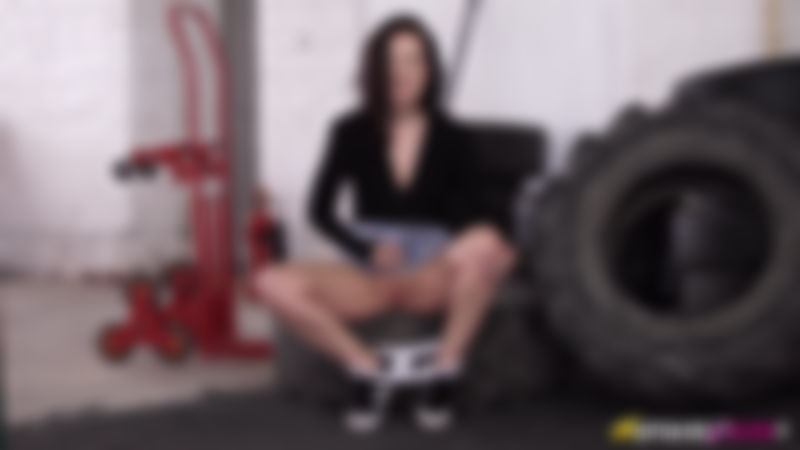 Faye "Naughty Wank Deal"