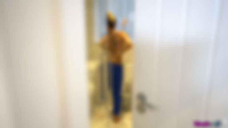 Selene "Naughty Shower Wank"