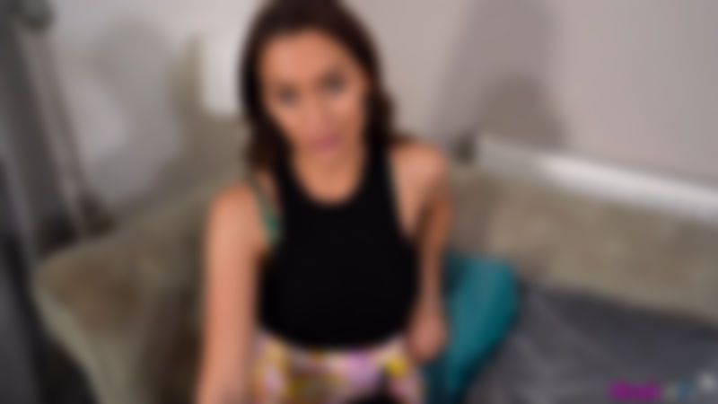 Ivy Hope "Hussy Girlfriend"