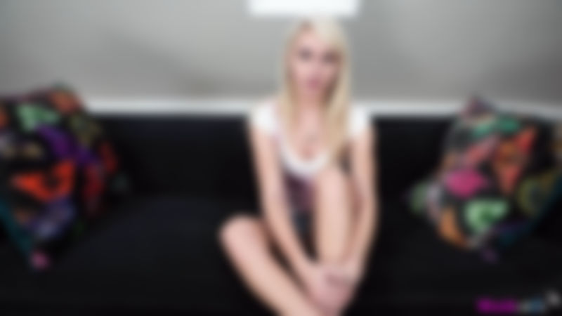 Chloe Toy "Bad Babysitter"