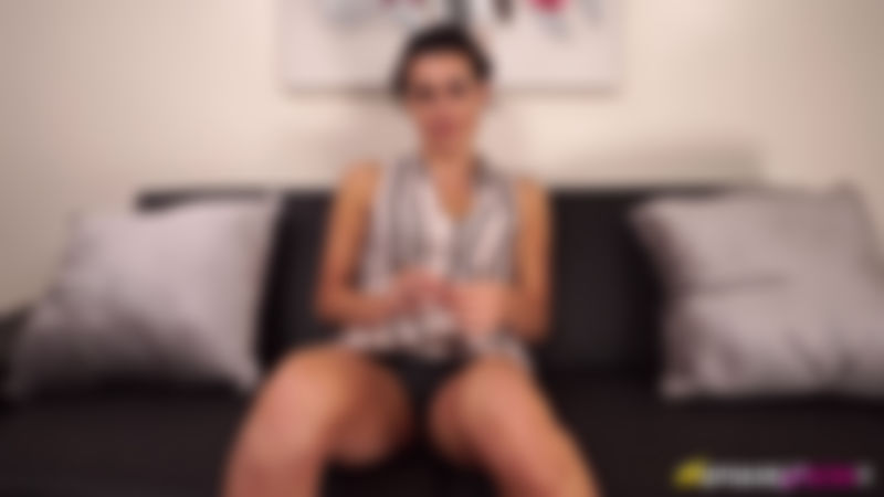 Laura "Upskirt Fetish"