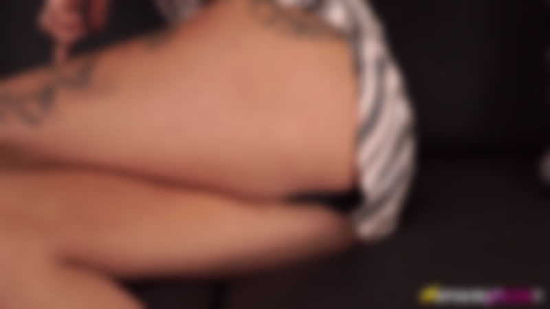 Laura "Upskirt Fetish"