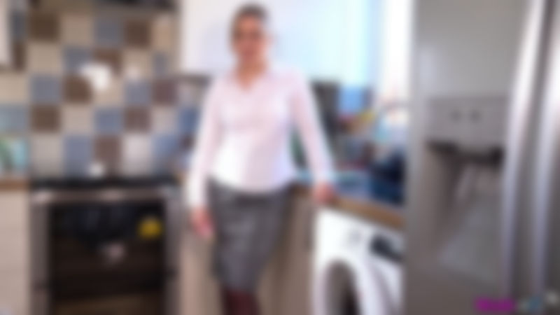 Anna Belle "Office Wanking"