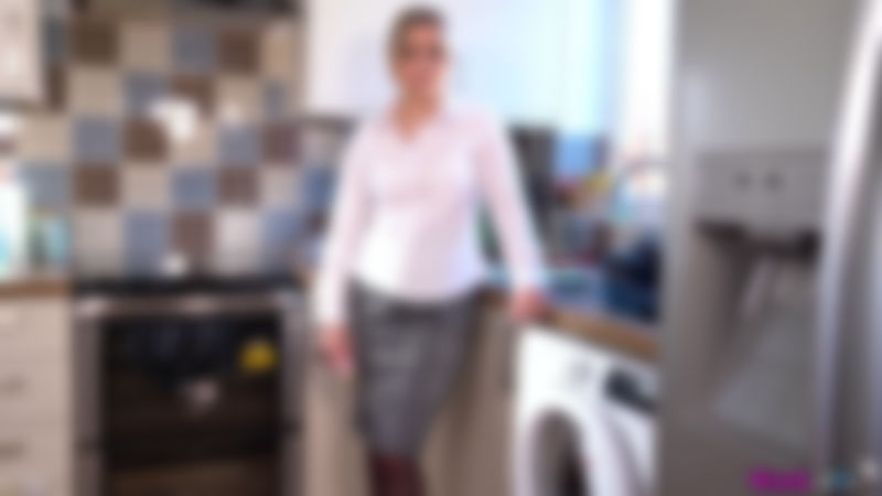 Anna Belle "Office Wanking"