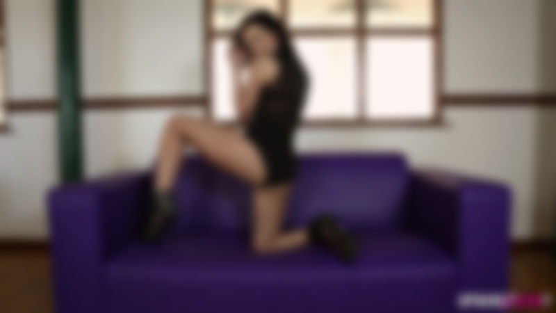 Faye "Fuck Me Heels"