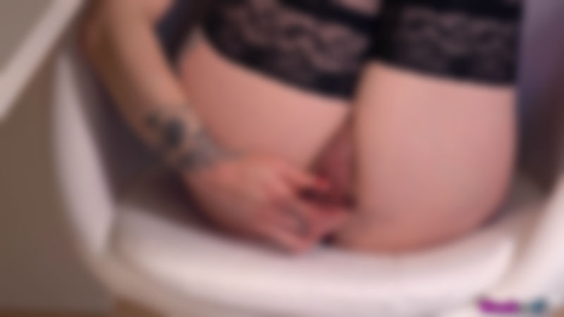 Eva Ray "Tease That Pussy"