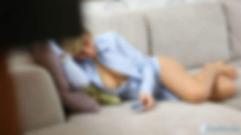 Louise "Casual Slip"