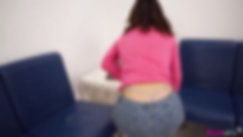 Laura "Thong Fetish"