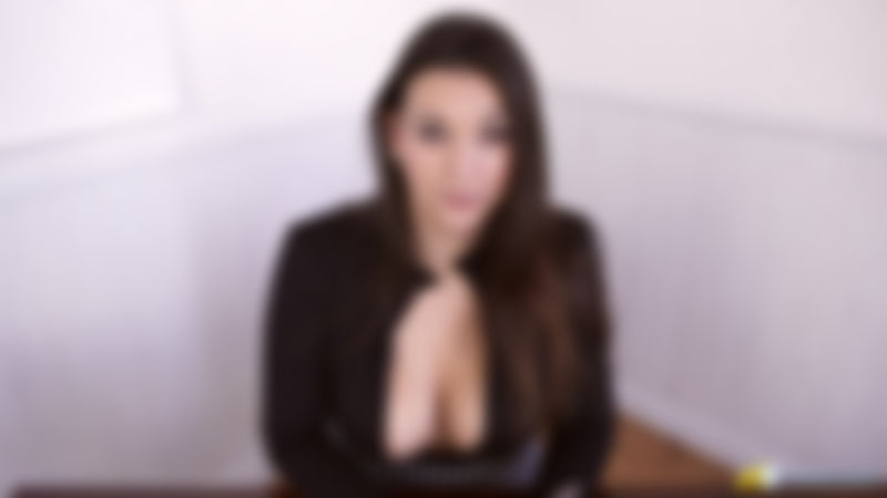 Sophie Parker "Dirty Wanker"