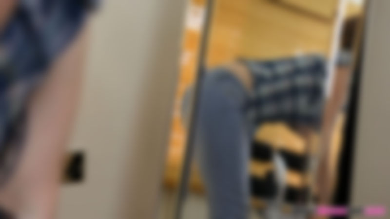 Kloe Kane "Dirty Gym Pervert"