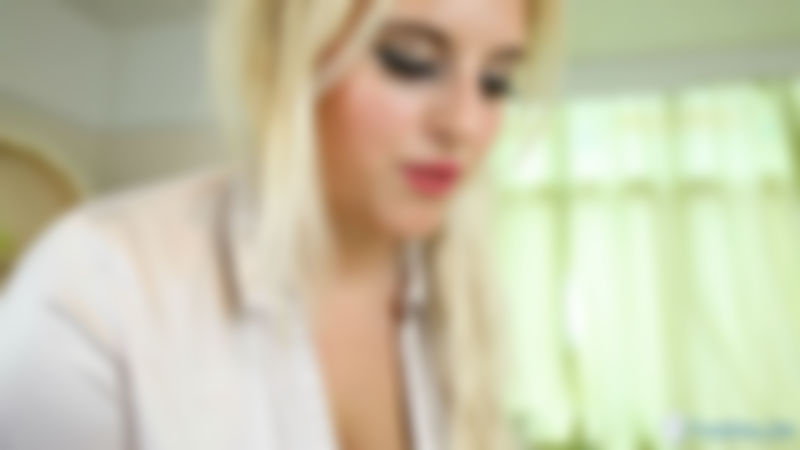 Ellie Roe "Busty Services"