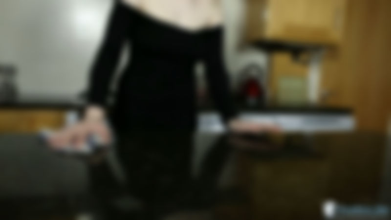 Becky B "Downblouse Party"