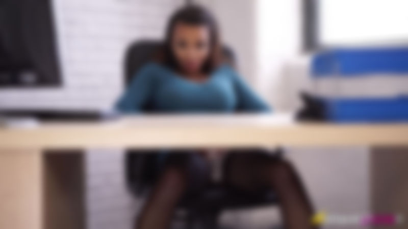 Ruby Summers "Beg Me"