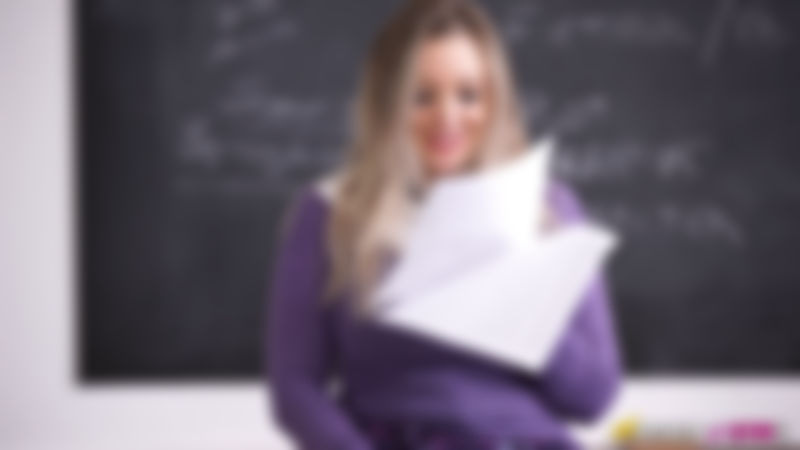 Beth "Erotic Reading – College Fantasy"