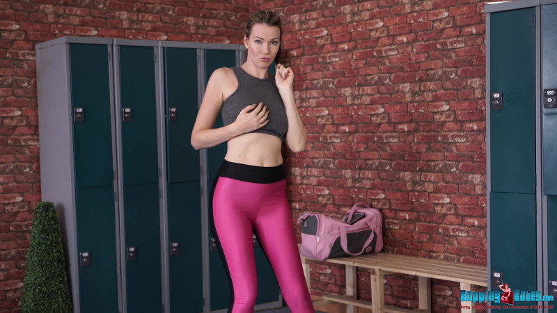 Hannah Z "Trainers Treat"
