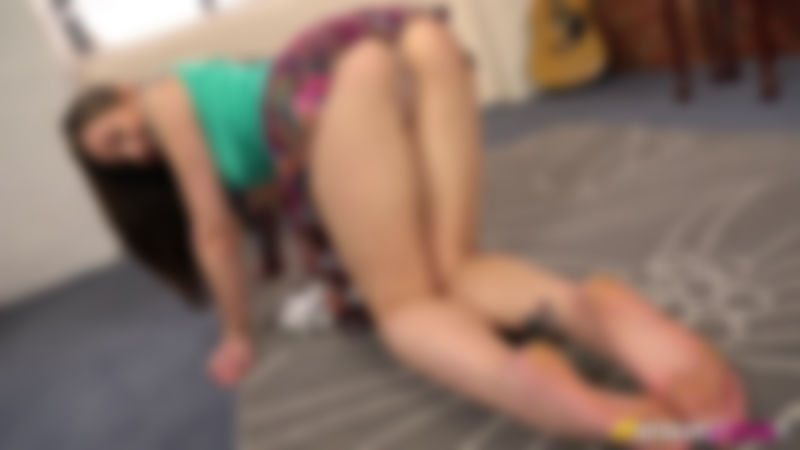 Elouise "Filthy First Date Fun"