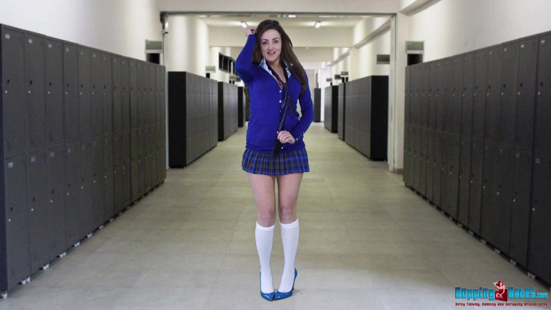 Georgie "College Sucks"