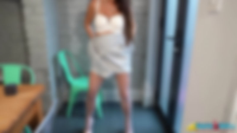 Roxxy Lea "Weekend Wankday"