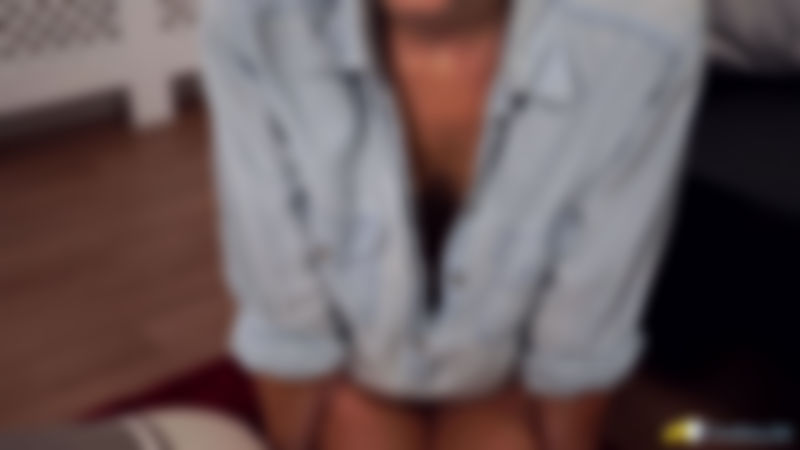 Laura "Wank Instead"