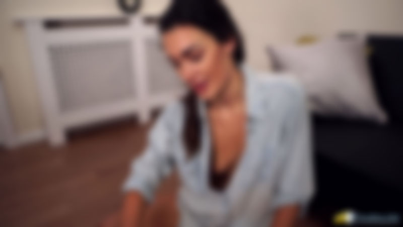 Laura "Wank Instead"