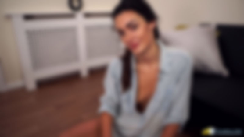 Laura "Wank Instead"