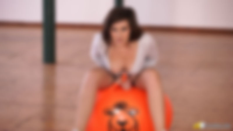 Charlie Rose "Bouncing Boobs"