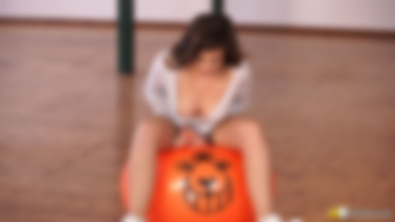Charlie Rose "Bouncing Boobs"