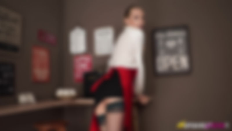 Glimpse Up My Skirt