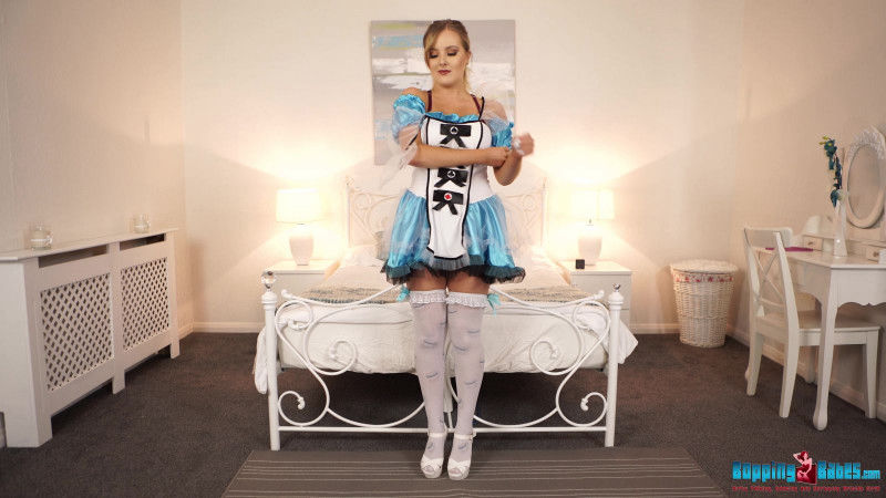 Yasmine Grayce "Wanking in Wonderland"