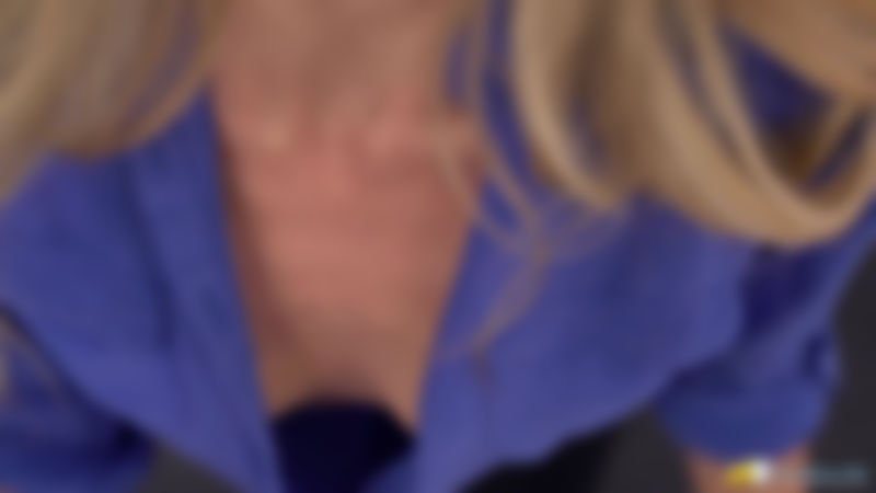Leah "I'll Do You A Favour"