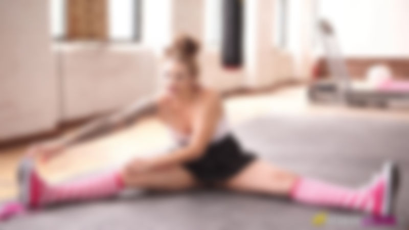 Maisie Rain "Gym Boner"