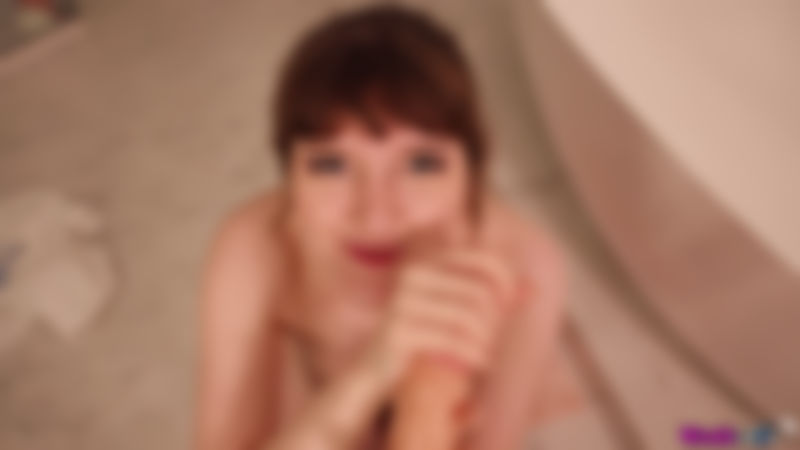 BATHROOM BLOWJOB