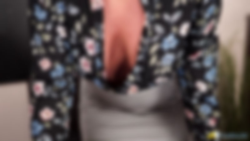 Shelly "Cleavage Obsession"