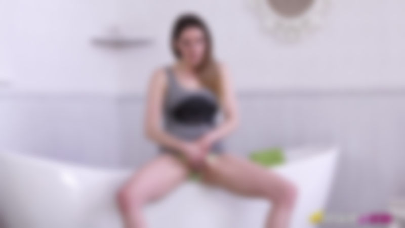 Samantha Bentley "Take It Easy"