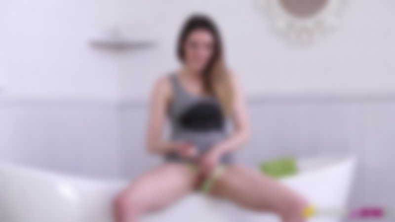 Samantha Bentley "Take It Easy"