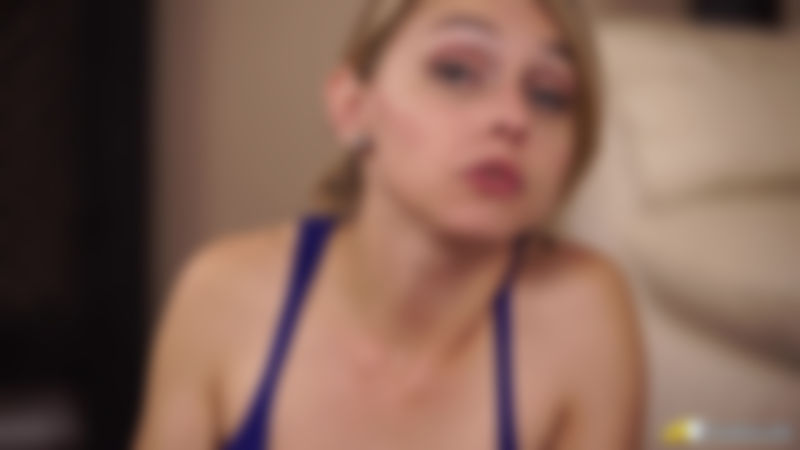 Chloe Toy "Lucky Housemate"